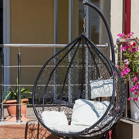 Bella 2m Guest house 3*